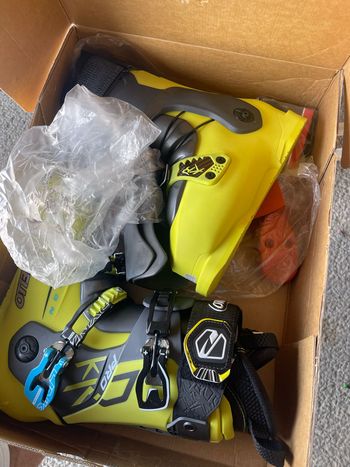 Used Dalbello kr2 pro bike — image 2 of 9