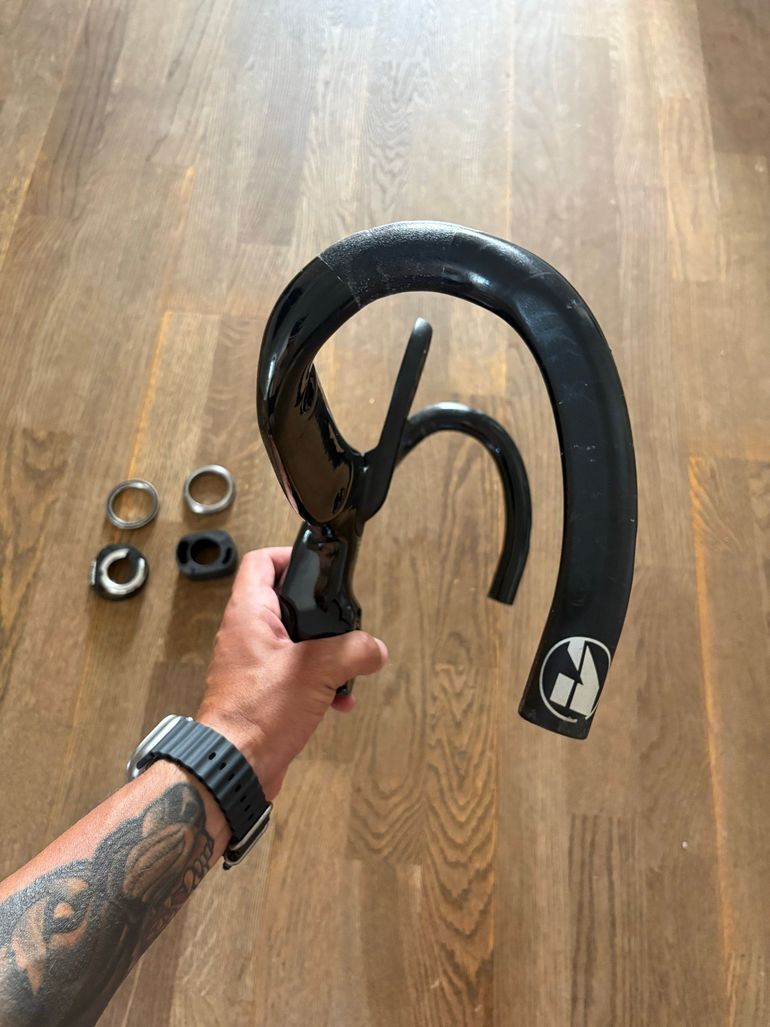 Używany Cinelli Handlebar 2022 bike — zdjęcie 6 z 14