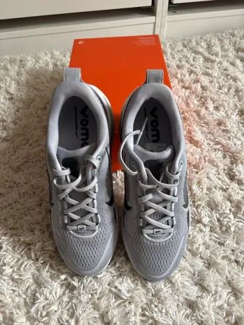 Tweedehands Nike Vomero 18 bike — afbeelding 2 van 6