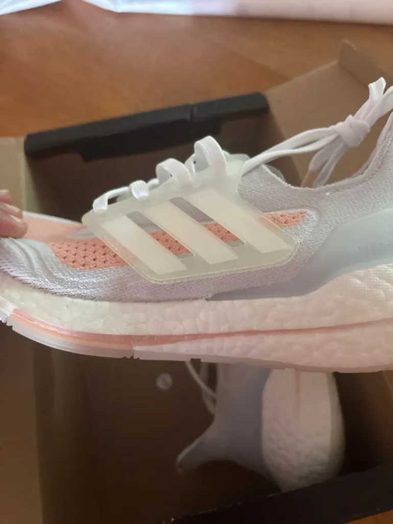 Käytetty Adidas Ultraboost bike — kuva 6 / 10