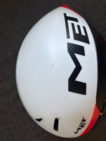 Used MET Drone Helmet 2023 bike — image 6 of 6