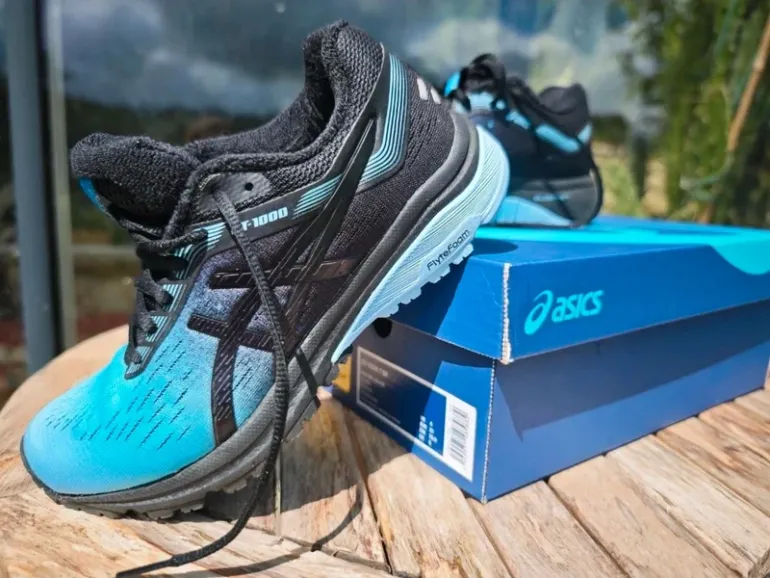 Gebrauchtes Mizuno Asics Running Fitness Shoes bike — Bild 3 von 6
