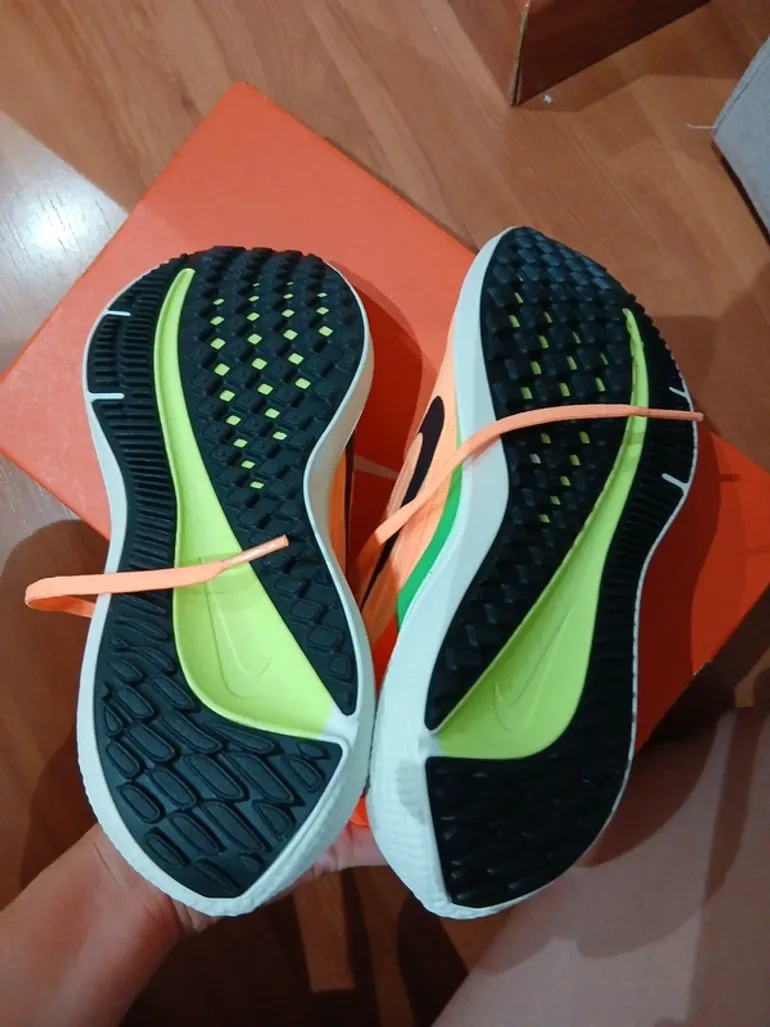 Used Nike Air Winflo 9 bike — image 8 of 9