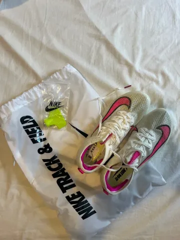 Used Nike Spikes Athletics Shoes bike — image 2 of 5