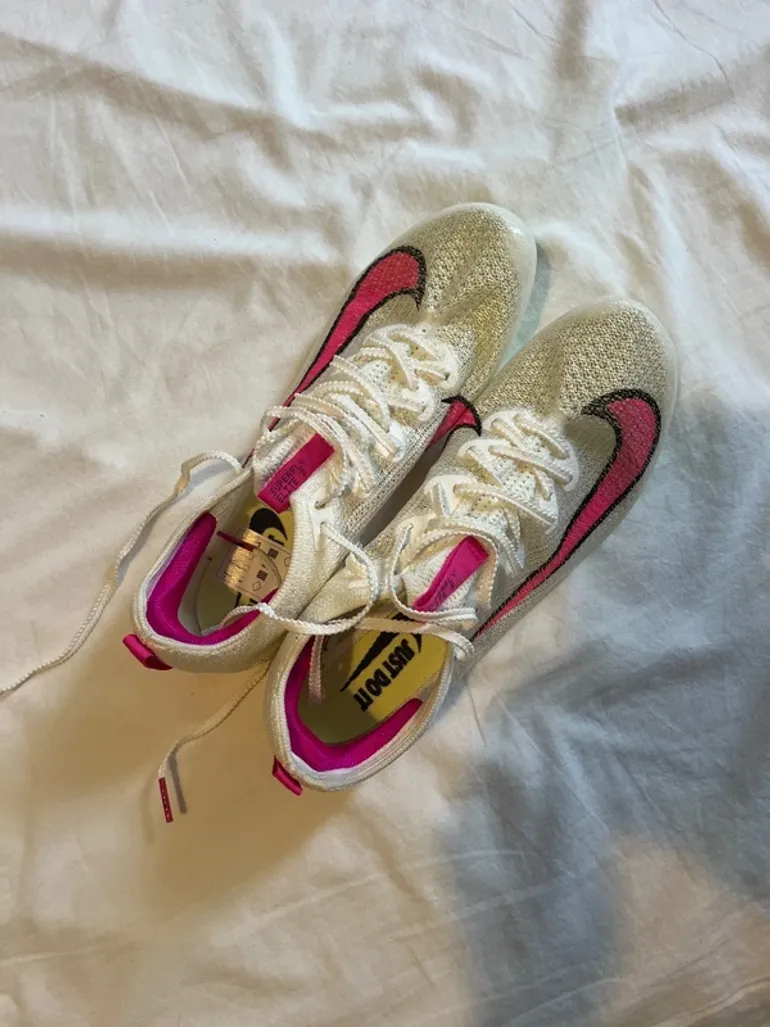 Used Nike Spikes Athletics Shoes bike — image 3 of 5