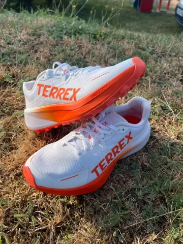 Käytetty Adidas Terrex Agravic 3 Running Shoes