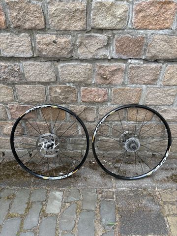 Used Mavic Crossride Wheelset bike — image 3 of 3
