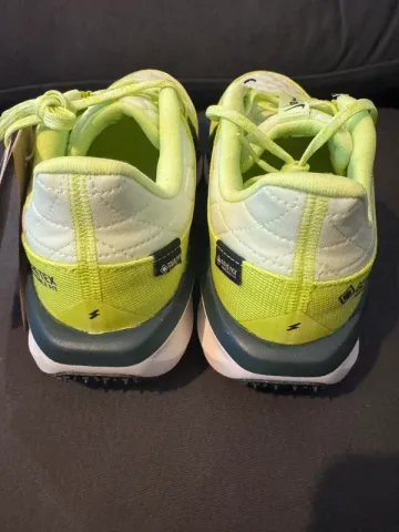 Tweedehands Nike Air Winflo 11 GTX bike — afbeelding 5 van 10