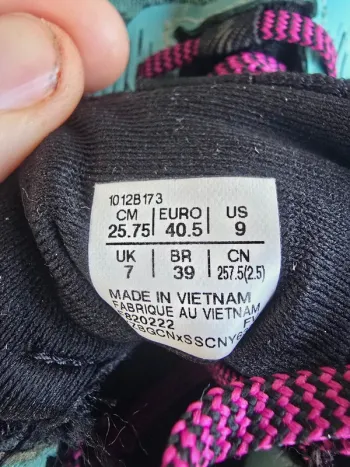 Used Asics Gel-Trabuco bike — image 11 of 12