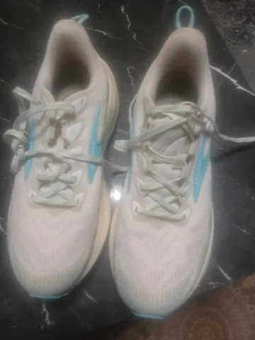 Used Brooks Running Shoes Running Shoes