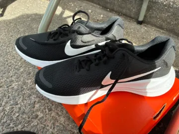 Used Nike Baskets bike — image 1 of 2