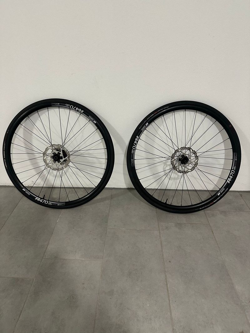 Used Dt Swiss R470 Wheels