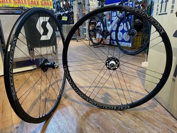Used Campagnolo Zonda Disc Wheels Wheels