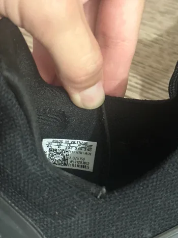 Käytetty Adidas Ultraboost light bike — kuva 4 / 4