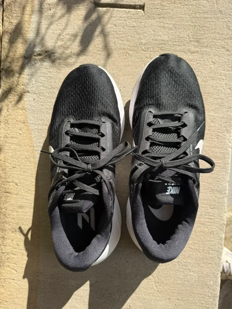 Used Nike Air Zoom Structure 24 bike — image 2 of 7