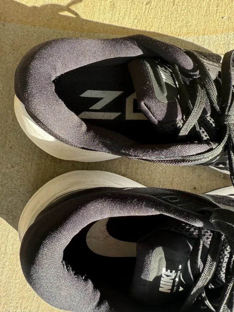 Used Nike Air Zoom Structure 24 bike — image 3 of 7