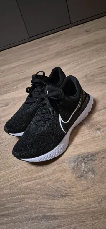 Used Nike React Flyknit 3 bike — image 1 of 4