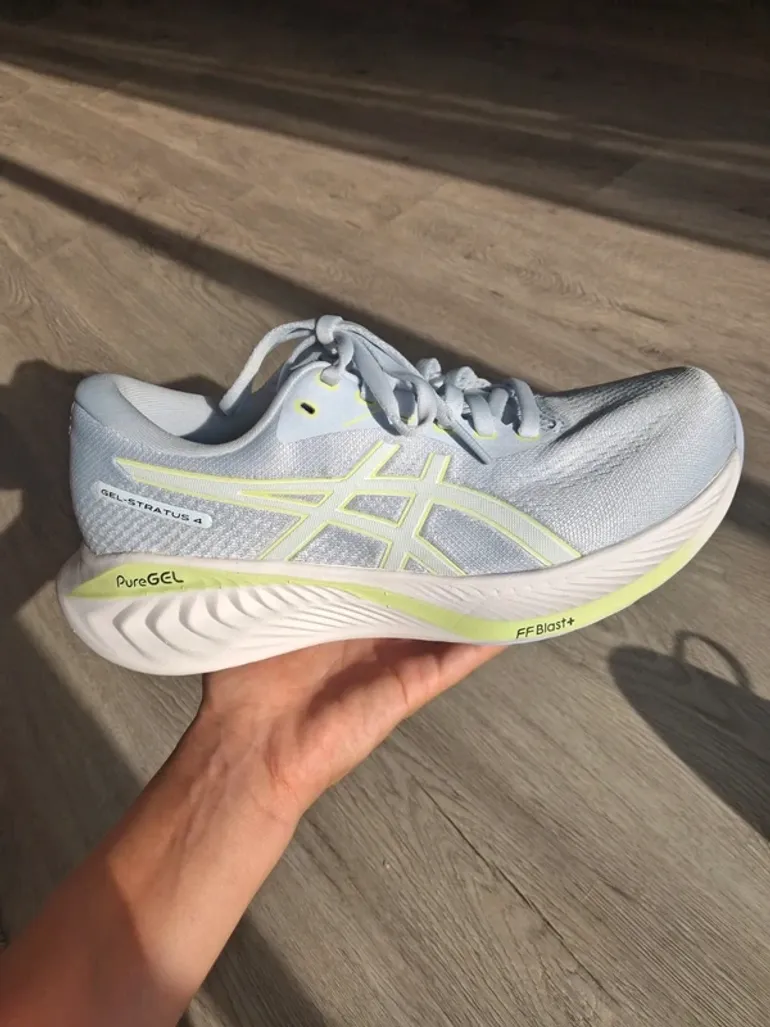 Used Asics Gel stratus 4 bike — image 3 of 5