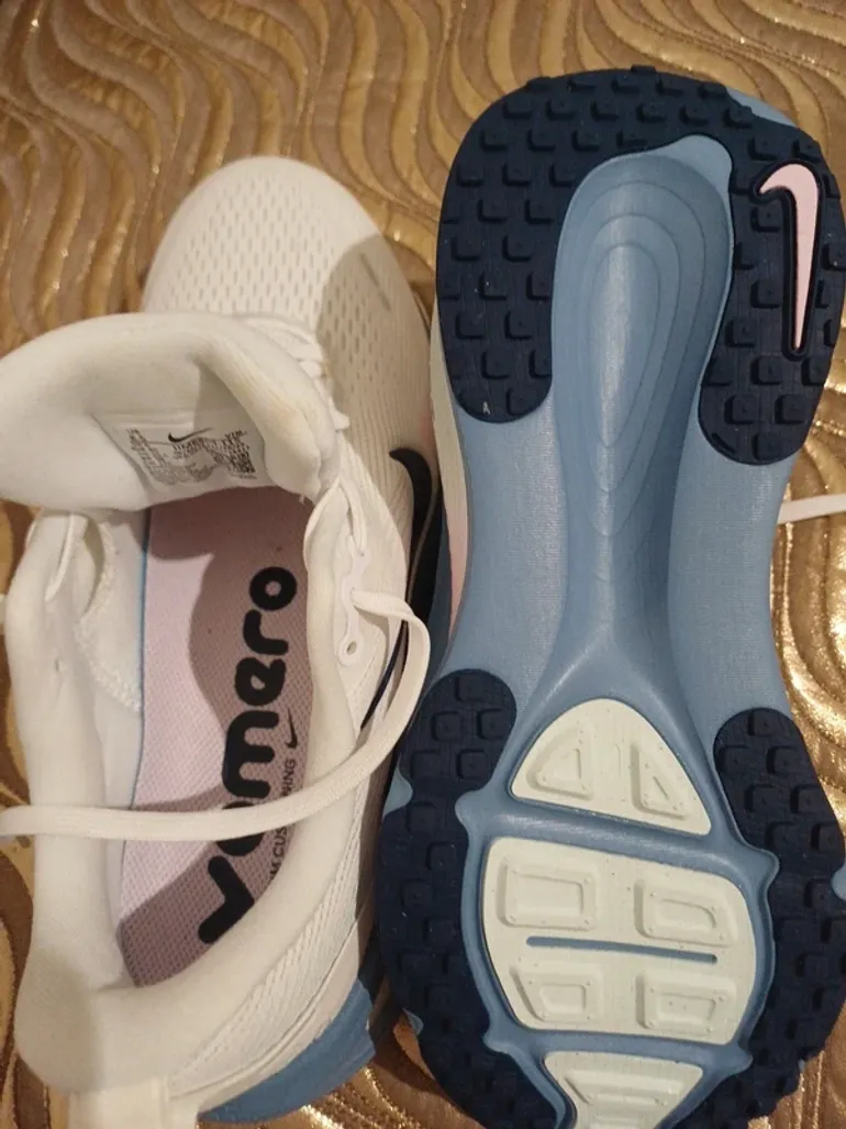 Tweedehands Nike Zoom Vomero 18 bike — afbeelding 5 van 5