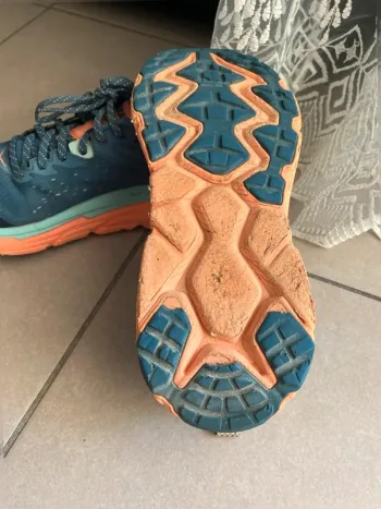 Brugt Hoka One One Running Shoes bike — billede 10 af 14