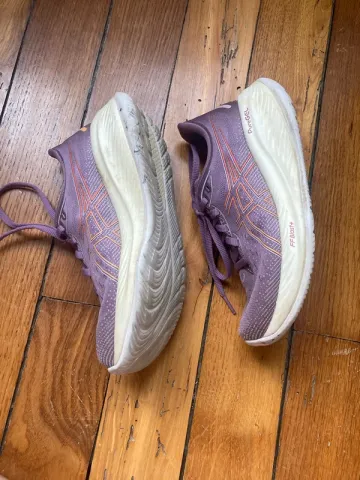 Tweedehands Asics Cumulus 26 bike — afbeelding 3 van 8