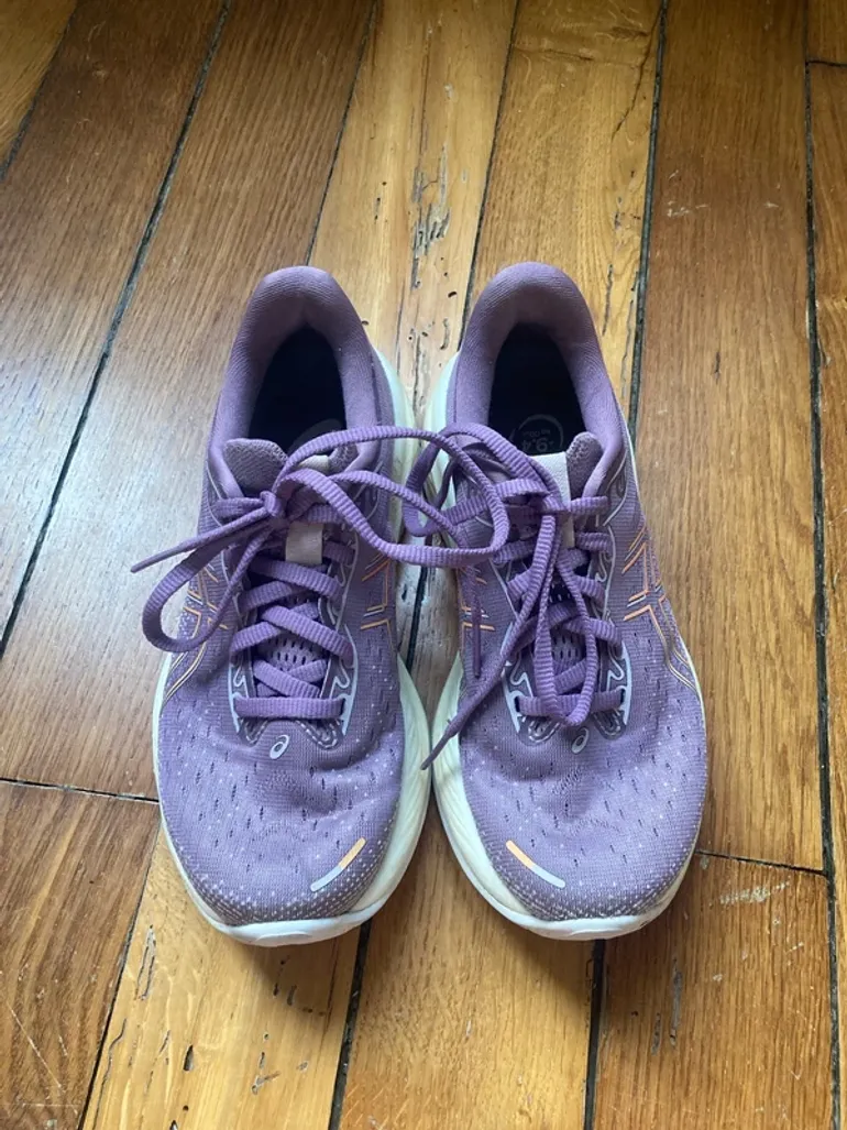 Tweedehands Asics Cumulus 26 bike — afbeelding 2 van 8
