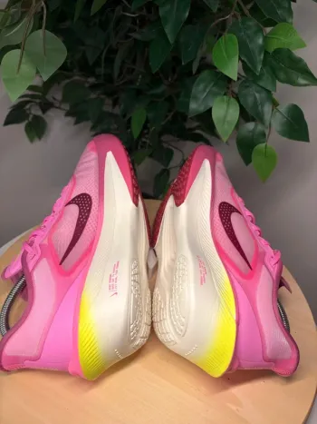 Brugt Nike Zoom Fly 6 bike — billede 6 af 9