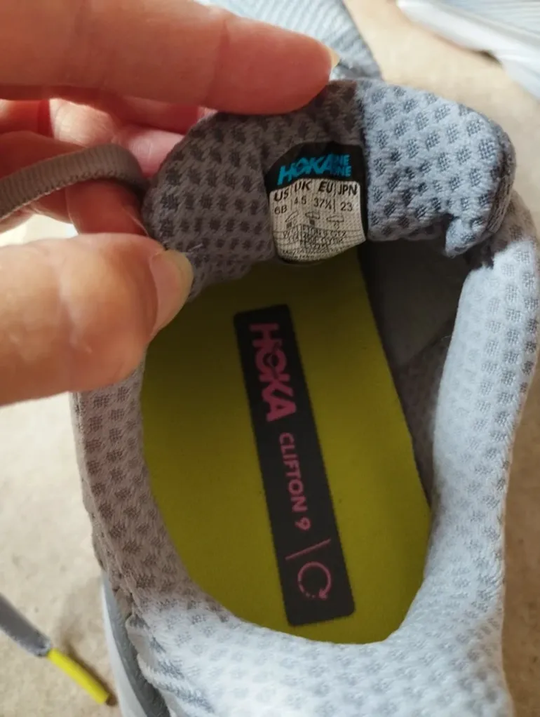 Hoka Clifton 9 bike usato — immagine 4 di 4