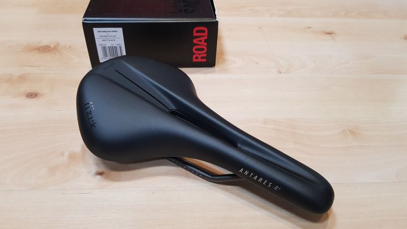Gebrauchtes Fizik Antares R3 Open L 2020 Saddles & Seatposts