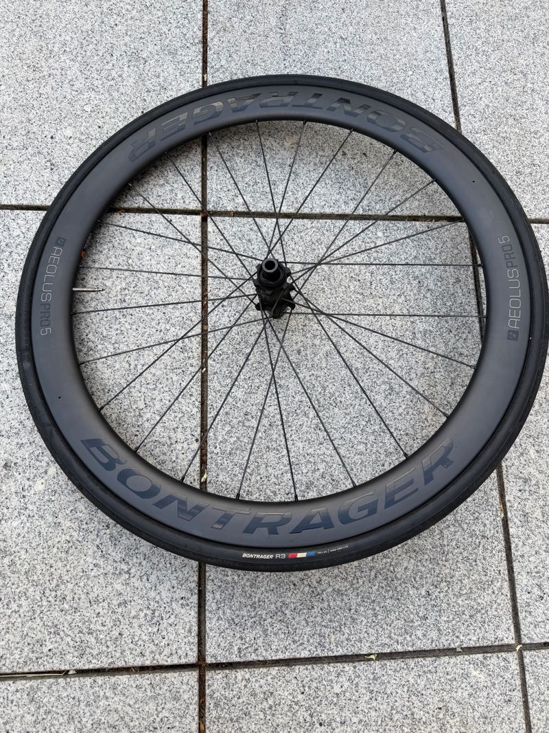 Gebrauchtes Bontrager Aeolus Pro 5 bike — Bild 4 von 6