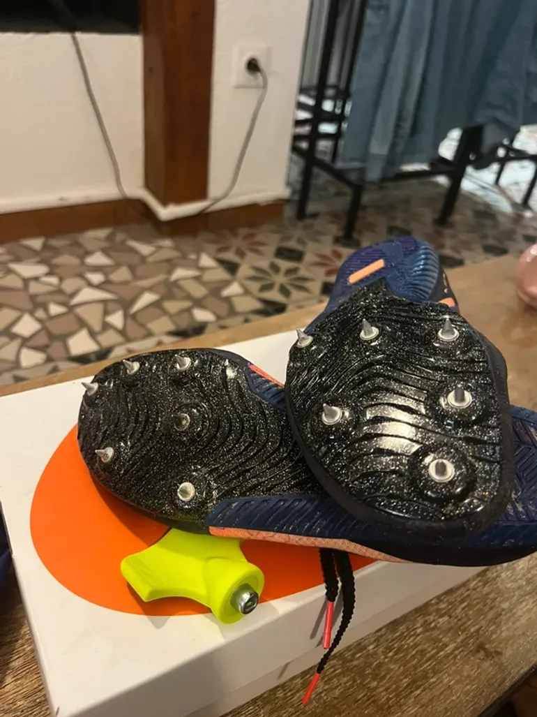 Used Nike Athletics Spikes bike — image 3 of 6