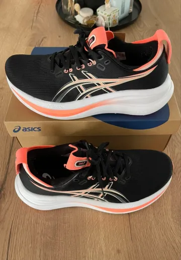 Brugt Asics Gel-Nimbus 28 bike — billede 2 af 4