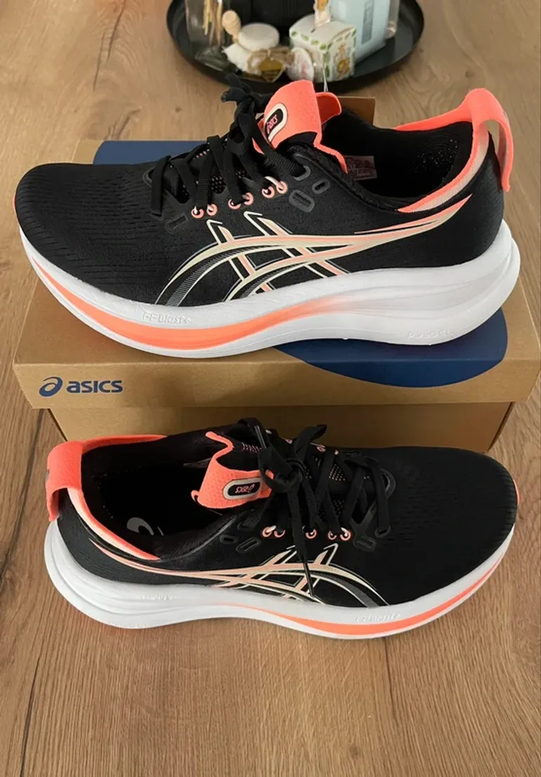 Gebrauchtes Asics Gel-Nimbus 28 bike — Bild 2 von 4