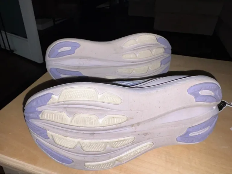 Asics Gel-Nimbus 28 bike d'occasion — image 5 sur 8