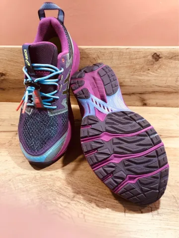 Used Asics Gel Terrain bike — image 3 of 12