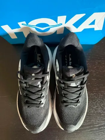 Used Hoka Challenger 8 bike — image 5 of 6
