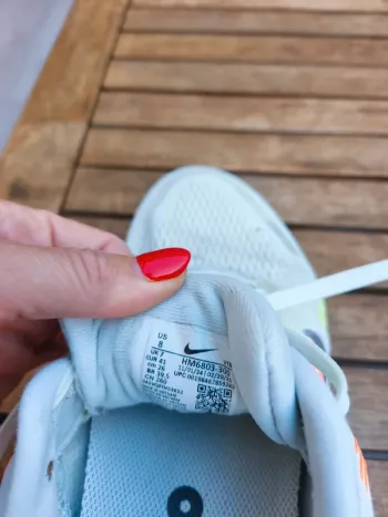 Tweedehands Nike Vomero 18 bike — afbeelding 5 van 5