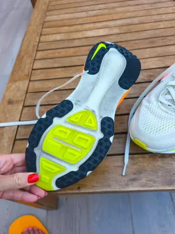 Brugt Nike Vomero 18 bike — billede 4 af 5
