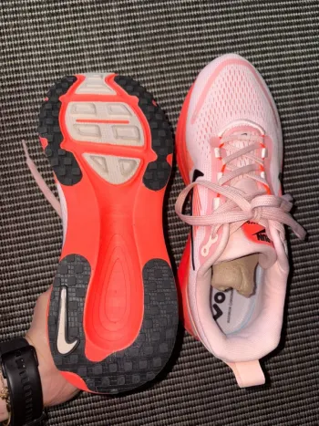 Tweedehands Nike Vomero 18 bike — afbeelding 6 van 6