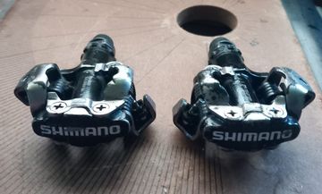 Used Shimano PD-M520 SPD Pedals 2022 Drivetrain & Pedals