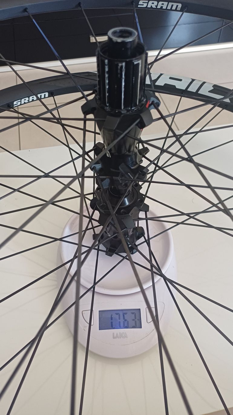 Used Sram Rail 50 Wheels bike — image 11 of 13