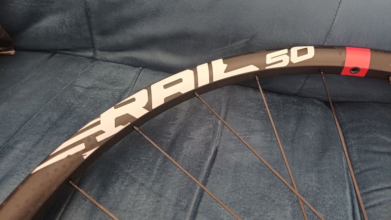 Used Sram Rail 50 Wheels bike — image 2 of 13