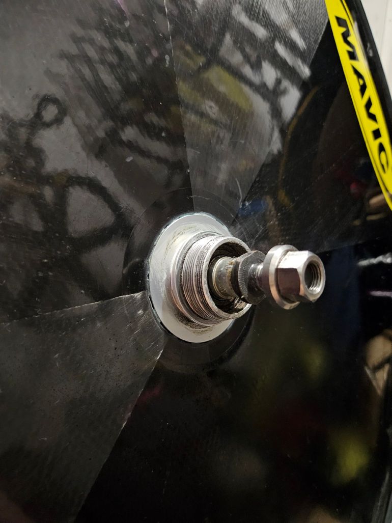 Used Mavic Comete Disc bike — image 2 of 10