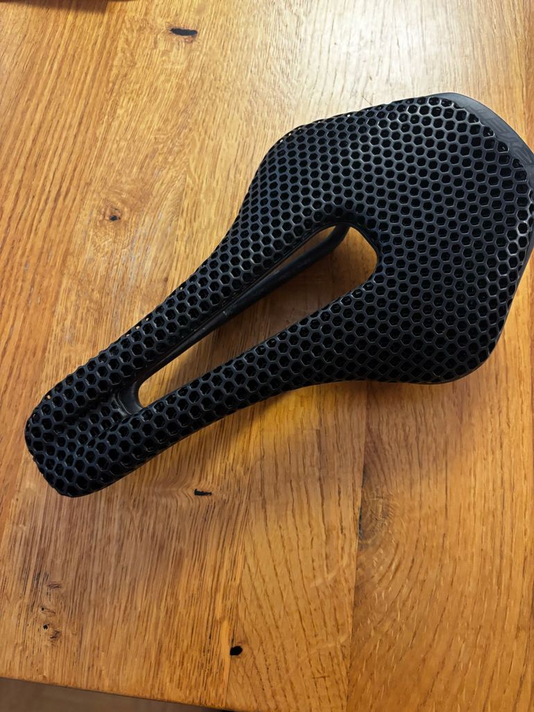 Używany Ryet Aircode Carbon Saddle bike — zdjęcie 5 z 6