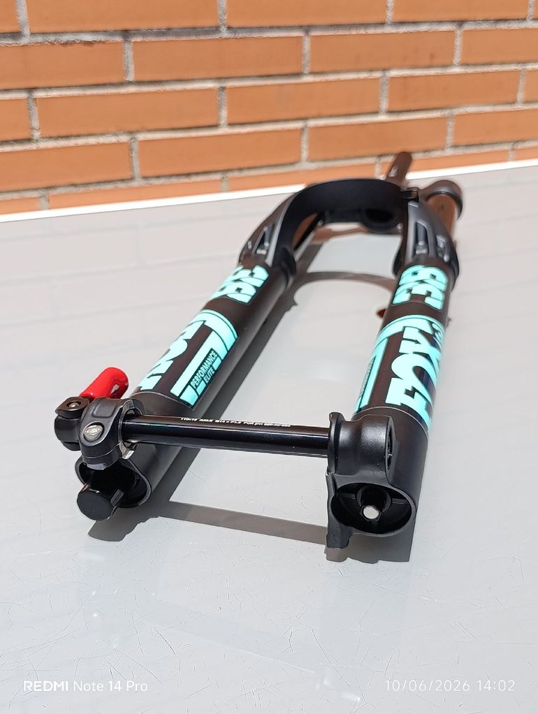 Used Fox 38 Performance E-Optimized BOOST Grip3 2026 bike — image 4 of 4