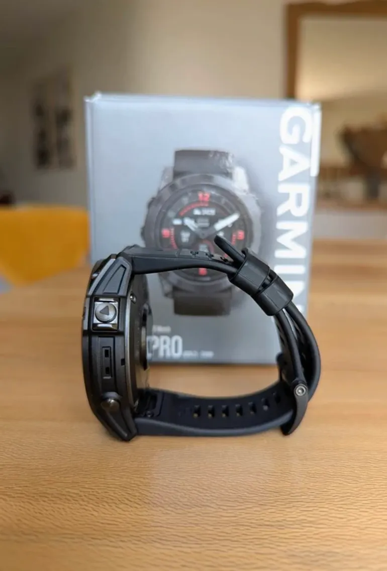 Used Garmin Epix Pro (Gen2) 51mm Sapphire bike — image 2 of 7