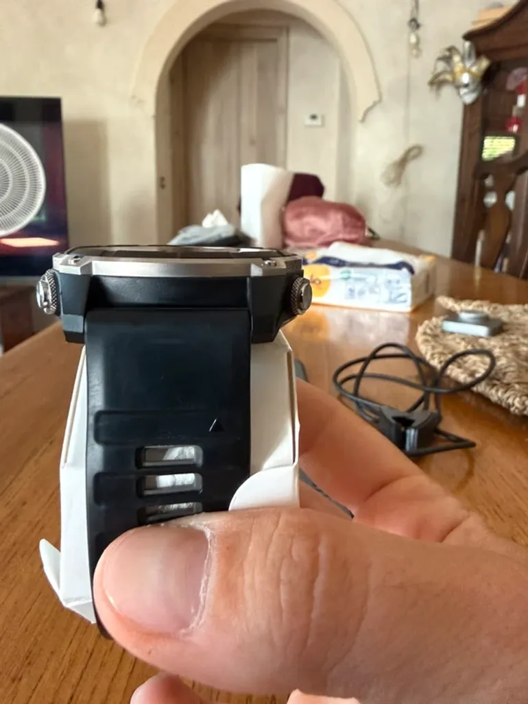 Used Garmin Descent Mk3i 51mm bike — image 4 of 7
