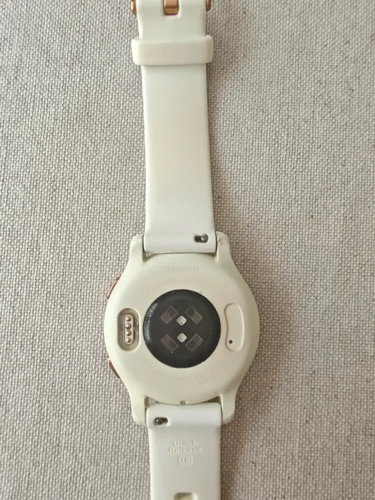 Used Garmin Venu 2S bike — image 3 of 3