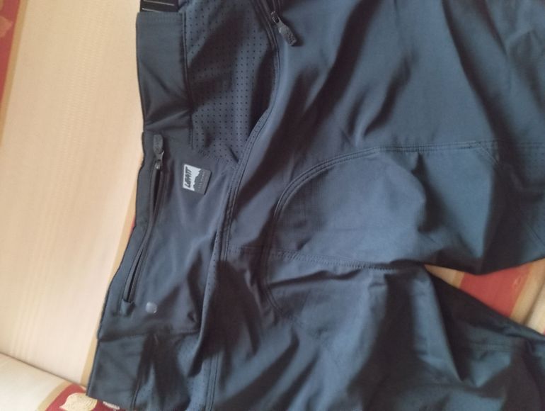 Brugt LEATT Enduro 3.0 Pants 2026 bike — billede 3 af 6