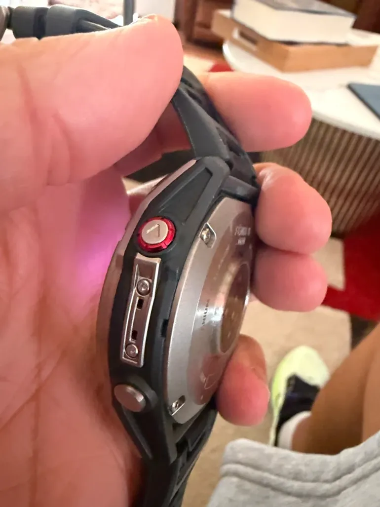 Garmin Fenix 8 Pro bike d'occasion — image 9 sur 10